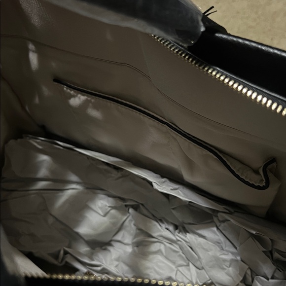 Purse - Picture 5 of 6